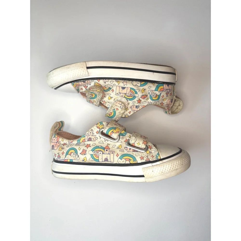 Converse All Star Toddler Girls Size 6 Low Top Sneakers Rainbow Unicorn Castle‎